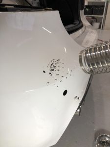 BMWバンパー修理
