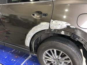 ＣＸ５のヘコミ修理