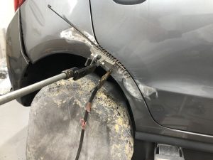 ミラージュのリアフェンダー修理
