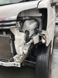続けての事故