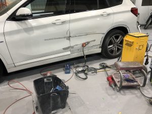 BMW X1の修理