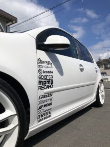 遠くから