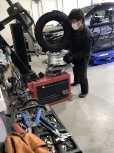 タイヤ交換