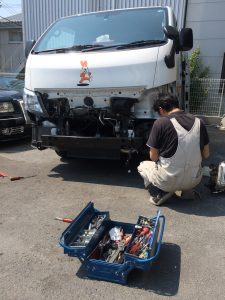 炎天下で