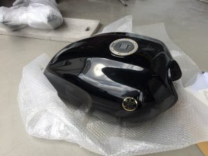XJR1300改のタンク