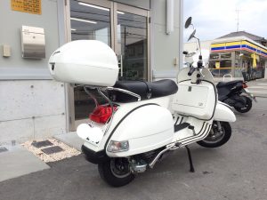ベスパの修理