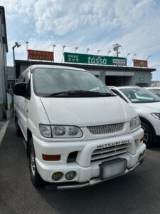 デリカスペースギアのバンパー修理