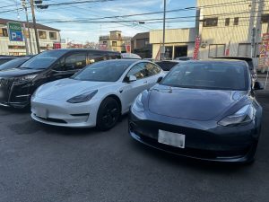 ご入庫が続くテスラ・モデル３